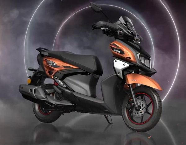 தொடர்ந்து விற்பனையில் ஜொலித்து கொண்டிருக்கும் Yamaha FZ!! R15 விற்பனையிலும் முன்னேற்றம்