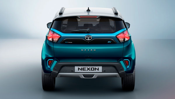 எல்லா பக்கமும் ஓடுது... வேற லெவலில் பிரபலமாகும் Tata Nexon எலெக்ட்ரிக் கார்... நம்ம இந்திய தயாரிப்பாச்சே!