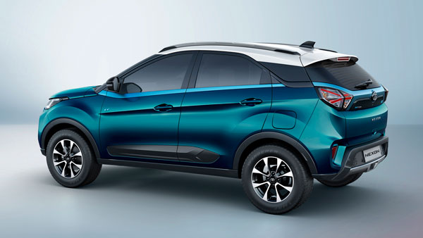 எல்லா பக்கமும் ஓடுது... வேற லெவலில் பிரபலமாகும் Tata Nexon எலெக்ட்ரிக் கார்... நம்ம இந்திய தயாரிப்பாச்சே!
