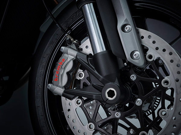 2021 Triumph Speed Twin பைக் இந்தியாவில் அறிமுகம்... இதோட விலை நம்ம பட்ஜெட் காரைவிட மிக மிக அதிகம்!