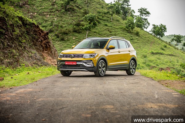 கியா செல்டோஸ், ஹூண்டாய் கிரெட்டாவிற்கு நெருக்கடி... ஃபோக்ஸ்வேகன் டைகுன் காருக்கான முன்பதிவு தொடக்கம்!
