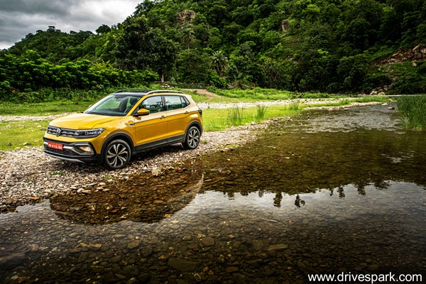 கியா செல்டோஸ், ஹூண்டாய் கிரெட்டாவிற்கு நெருக்கடி... ஃபோக்ஸ்வேகன் டைகுன் காருக்கான முன்பதிவு தொடக்கம்!
