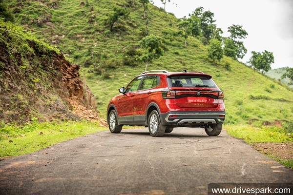 கியா செல்டோஸ், ஹூண்டாய் கிரெட்டாவிற்கு நெருக்கடி... ஃபோக்ஸ்வேகன் டைகுன் காருக்கான முன்பதிவு தொடக்கம்!