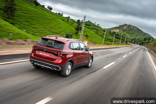 கியா செல்டோஸ், ஹூண்டாய் கிரெட்டாவிற்கு நெருக்கடி... ஃபோக்ஸ்வேகன் டைகுன் காருக்கான முன்பதிவு தொடக்கம்!