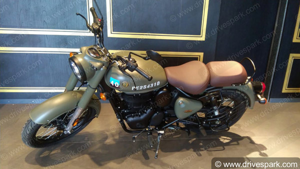 டீலர்ஷிப்களில் புதிய ராயல் என்பீல்டு கிளாசிக் 350 பைக்... நீண்ட நாட்களாக காத்து கிடந்த ரசிகர்கள் உற்சாகம்!