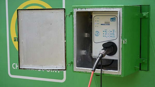 GoFuel நிறுவனத்தின் நகரும் சார்ஜிங் நிலையம்!! சார்ஜ்-ஆன்-தி-கோ என்ற பெயரில் அறிமுகம்