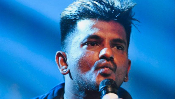 ஆடி காரை வாங்கிய ‘ஓ மை கடவுளே’ பட இயக்குனர்!! ஒரே ஒரு படம் இயக்கி, சொகுசு காருக்கு சொந்தகாரரானார்!