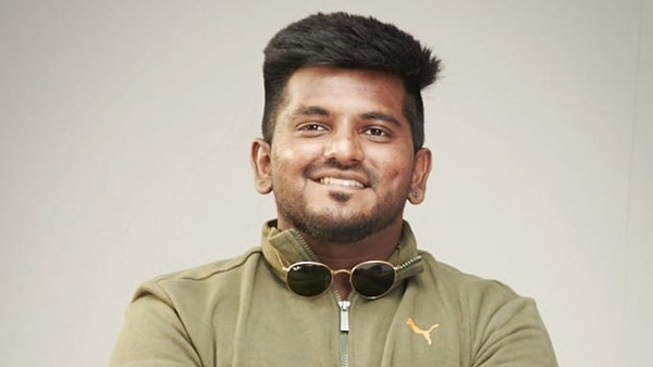 ஆடி காரை வாங்கிய ‘ஓ மை கடவுளே’ பட இயக்குனர்!! ஒரே ஒரு படம் இயக்கி, சொகுசு காருக்கு சொந்தகாரரானார்!