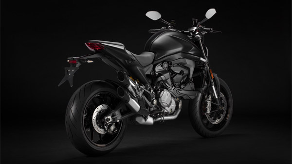 பட்ஜெட் விலை கார்களை காட்டிலும் மிக மிக அதிக விலையில் Ducati Monster பைக் அறிமுகம்... விலைய கேட்டீங்கன அசந்து போய்ருவீங்க!