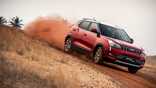 ரகசியமாக XUV300 காரை திரும்பி அழைக்கும் Mahindra... உட்குளிர்விக்கும் குழாயில் பிரச்னையாம்... முழு விபரம்!