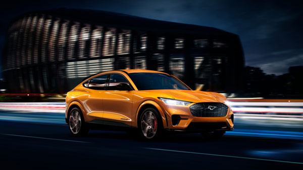 நாட்டை விட்டு வெளியேறிய Ford... சோகம் வேண்டாம் நம்ம ஆளுங்களுக்கு பிடித்த கார் விரைவில் அறிமுகமாகிறது!