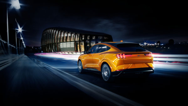 நாட்டை விட்டு வெளியேறிய Ford... சோகம் வேண்டாம் நம்ம ஆளுங்களுக்கு பிடித்த கார் விரைவில் அறிமுகமாகிறது!