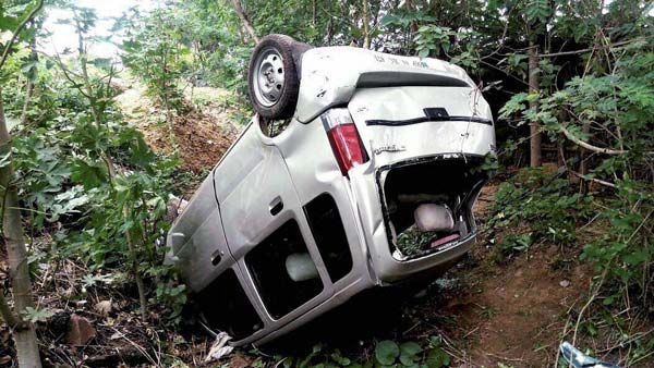 90 வயது பாட்டி கார் ஓட்டும் வீடியோவை பதிவிட்டு சர்ச்சையில் சிக்கிய ம.பி முதல்வர்- வைரல் வீடியோ!!