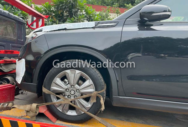 இந்தியாவில் காட்சிதந்த நடுத்தர-அளவு சுஸுகி விட்டாரா எஸ்யூவி கார்!! 2022ல் உலகளவில் வெளியீடு?