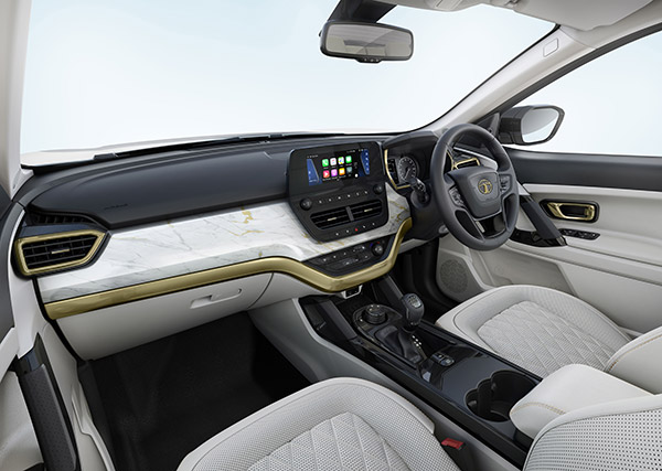 Tata Safari Gold Edition இந்தியாவில் அறிமுகம்... கவர்ச்சியான காருக்கு கூடுதல் கவர்ச்சி சேர்த்த Tata!!
