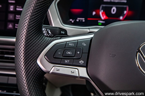 Hyundai Creta-விற்கு சவால்... சூப்பரான விலையில் Volkswagen Taigun கார் விற்பனைக்கு அறிமுகம்! எவ்ளோனு தெரியுமா?