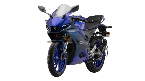 டிராக்சன் கன்ட்ரோல், குயிக் ஷிஃப்டர் வசதிகளுடன் புதிய தலைமுறை Yamaha R15 அறிமுகம்... அட விலை இவ்ளோ கம்மியா!!