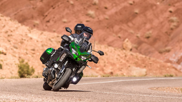 Kawasaki Versys 1000 அறிமுகம்... இதன் விலையில் 5 நட்சத்திர பாதுகாப்பு ரேட்டிங் பெற்ற இரு டாடா பஞ்ச் கார்களையே வாங்கிடலாம்!