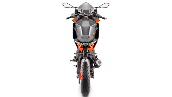 யமஹா ஆர்15 வி4 பைக்கிற்கு போட்டி வந்தாச்சு... KTM RC 125 இந்தியாவில் அறிமுகம்... விலை, அப்டேட் பற்றிய முக்கிய தகவல்கள்!