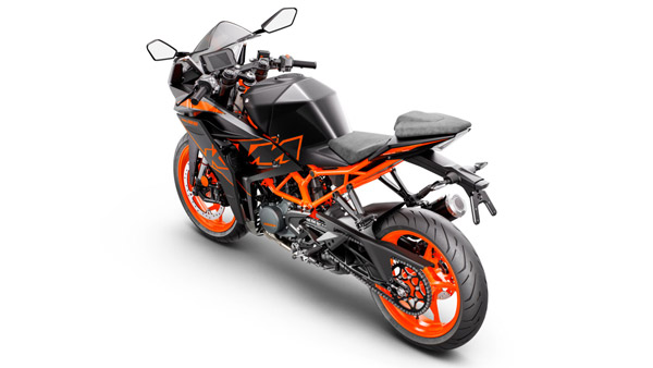 யமஹா ஆர்15 வி4 பைக்கிற்கு போட்டி வந்தாச்சு... KTM RC 125 இந்தியாவில் அறிமுகம்... விலை, அப்டேட் பற்றிய முக்கிய தகவல்கள்!