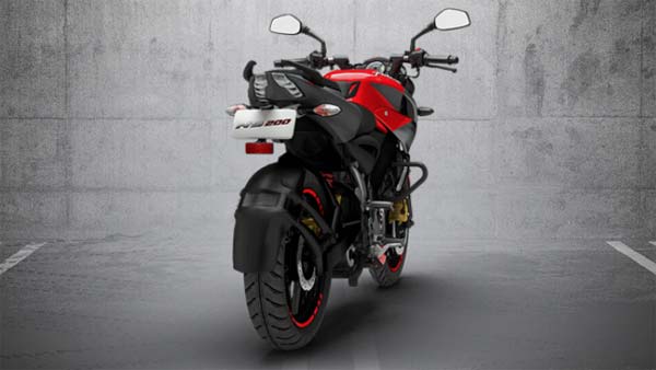 Bajaj Pulsar 250 பைக்கில் இந்த அம்சங்களை எல்லாம் நிச்சயம் எதிர்பார்க்கலாம்... என்ன அம்சங்கள் அது? இதோ பட்டியல்!