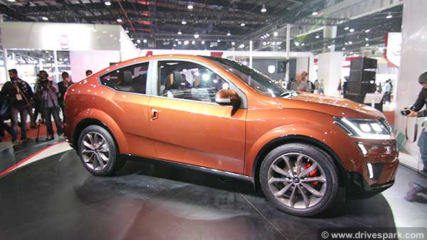 210 எச்பி திறன் கொண்ட டீசல் எஞ்ஜினை பெறும் Mahindra XUV900! ஆஹா இப்பவே எதிர்பார்ப்பு எகிறுதே!