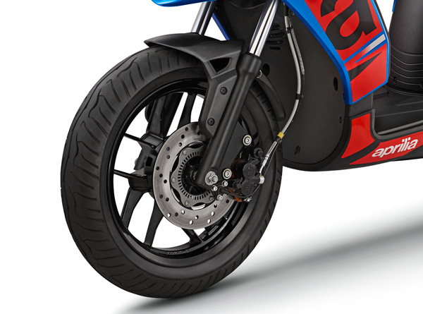 யப்பா இப்போவாது சொன்னாங்களே! பெரிதும் எதிர்பார்க்கப்பட்ட Aprilia SR160 ஸ்கூட்டர் அறிமுக தேதி வெளியீடு!
