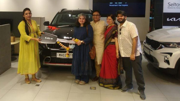 ரொம்ப சிம்பிளா இருக்காரே... மிகவும் சாதாரணமான காரை வாங்கிய பிரபல நடிகர்... விலை தெரிஞ்சா ஆச்சரியப்படுவீங்க!