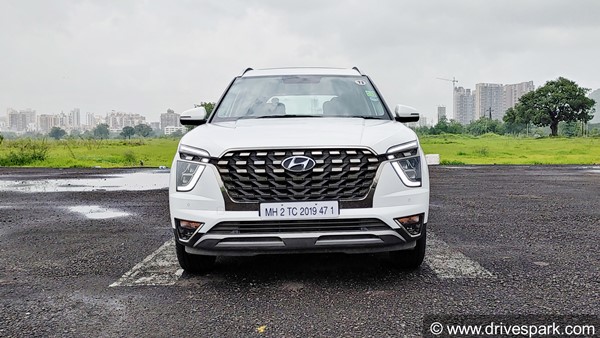 சரியா ஓடல... Alcazar-இன் இரு தேர்வுகளை தூக்கிய Hyundai! இரண்டுமே குறைந்த விலை கொண்டவை!