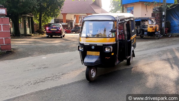 இந்தியாவில் தயாரிப்பிற்கு தடைவிதித்துள்ள எகிப்து அரசு!! ஆட்டோ-ரிக்ஷாக்கள் இனி இயங்கக்கூடாதாம்