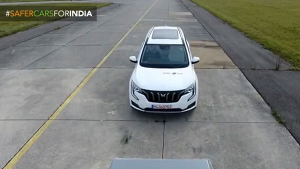 Mahindra XUV700 காரின் தானியங்கி பிரேக்கிங் திறன் எப்படி செயல்படுகிறது? உங்களையும், பாதசாரிகளையும் பாதுகாக்கும்!