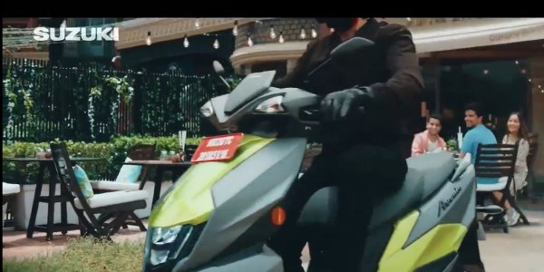 அதிக ஸ்டைலிஸான Avenis ஸ்கூட்டர் இந்தியாவில் அறிமுகம்... Honda Dioவின் இடத்தை காலி செய்ய Suzuki அதிரடி!