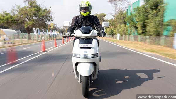 தமிழகத்தில் 1200 கோடி ரூபாய் முதலீடு செய்யும் டிவிஎஸ்... முதலமைச்சர் ஸ்டாலின் முன்னிலையில் கையெழுத்தான புதிய ஒப்பந்தம்!