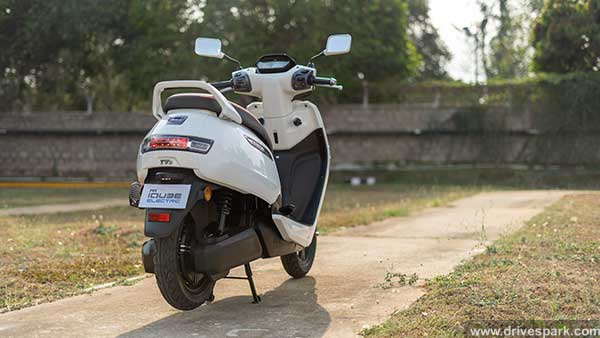 தமிழகத்தில் 1200 கோடி ரூபாய் முதலீடு செய்யும் டிவிஎஸ்... முதலமைச்சர் ஸ்டாலின் முன்னிலையில் கையெழுத்தான புதிய ஒப்பந்தம்!