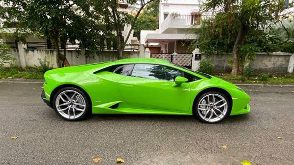 அடடே இவ்ளே சீக்கிரம் வாங்கிட்டாரே... Lamborghini Huracan சூப்பர்காரை வாங்கியிருக்கும் இவரை யாருனு தெரியுதா?