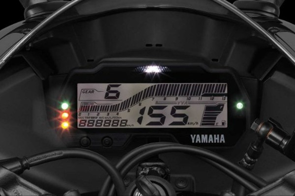 விலை குறைவான தேர்வாக Yamaha R15S V3 இந்தியாவில் அறிமுகம்... ஸ்டைலும், திறன் வெளிப்பாடும் வேற லெவல்!இதோ முழு விபரம்!