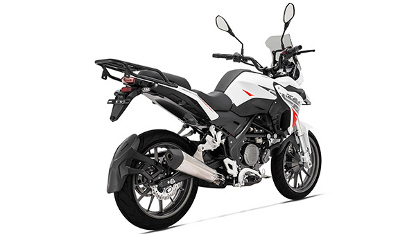 Benelli-இன் மலிவு விலை அட்வென்சர் பைக்கிற்கு இந்தியாவில் புக்கிங் தொடக்கம்... ரூ. 6 ஆயிரம் மட்டும் போதும்!