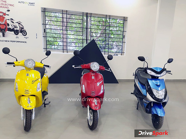 AutoEVMart திறப்பு... தேடி அலைய வேண்டாம்! பன்முக பிராண்டுகளின் இ-வாகனங்கள் இந்த ஒற்றை இடத்திலேயே கிடைக்கும்!