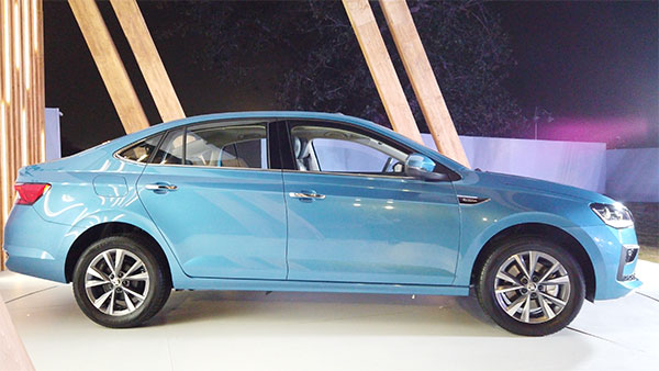 Skoda Slavia எப்போ விற்பனைக்கு வருது தெரியுமா? அதிகாரப்பூர்வ தகவலால் வாடிக்கையாளர்கள் உற்சாகம்!