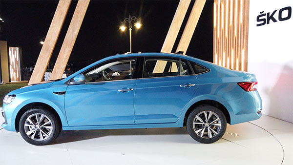 Skoda Slavia எப்போ விற்பனைக்கு வருது தெரியுமா? அதிகாரப்பூர்வ தகவலால் வாடிக்கையாளர்கள் உற்சாகம்!