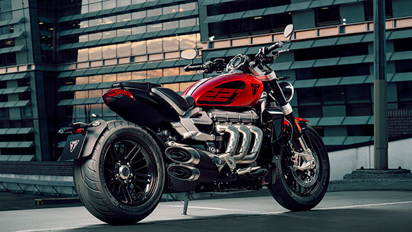 Triumph Rocket 3 221 சிறப்பு பதிப்பு மோட்டார்சைக்கிள் அறிமுகம்... தயவு செஞ்சு இதோட விலைய மட்டும் கேட்காதீங்க!