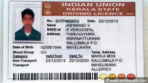 வாகனம் ஓட்டும் போது சிகரெட் பிடித்தால் சட்டப்படி குற்றம் . . . இப்படிப் பண்ணா உங்க லைசென்ஸே ரத்தாக வாய்ப்பிருக்குது தெரியுமா ?