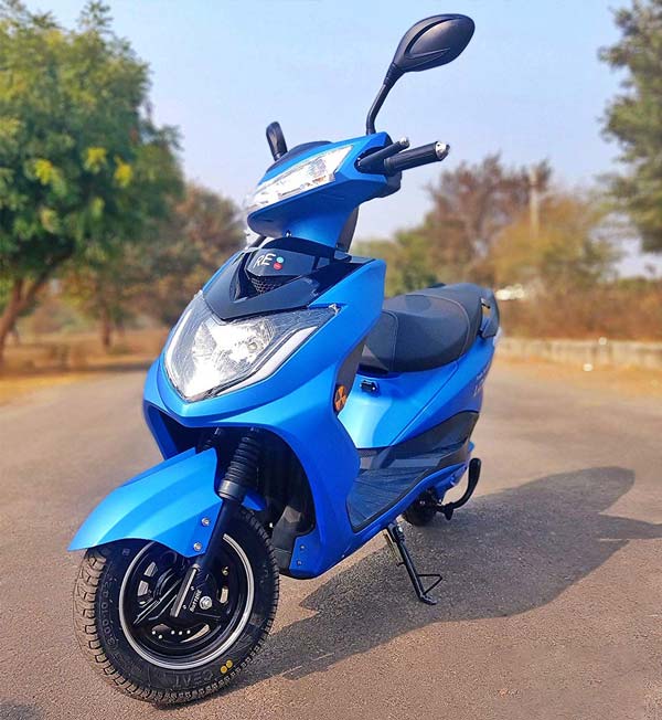 மெட்டல் பேனல், கன்னெக்ட் டிரைவ் அம்சங்களுடன் ஸ்டோரி இ-ஸ்கூட்டர் அறிமுகம்... ரூ. 86,900 விற்பனைக்கு வந்திருக்கு!