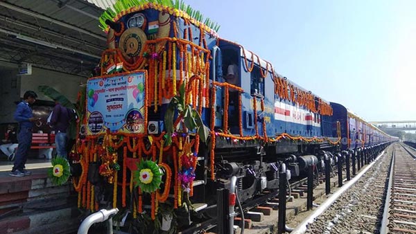 ரயில்கள் விபத்தில் சிக்காமல் இருக்கப் பிரிட்டிஷ் காலத்திலேயே இப்படி ஒரு டெக்னிக்கா? இன்னிக்கு இதை எல்லோரும் மறந்துட்டோம் . . .