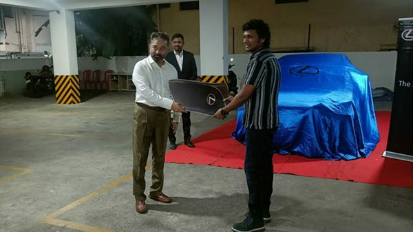 அன்பளிப்புனா இப்படி இருக்கணும்... விக்ரம் இயக்குநர் லோகேஷுக்கு பரிசளிக்கப்பட்ட காரு எவ்ளோ சூப்பரானது தெரியுமா?