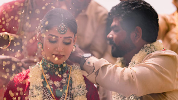 நயன் - விக்கி திருமணத்தில் வித்தியாசமான காரில் வந்திறங்கிய ஷாலினி... இந்தியாவில் இப்படி ஒரு காரா என பலரை திரும்பி பார்க்க வைத்த அஜித் . . .
