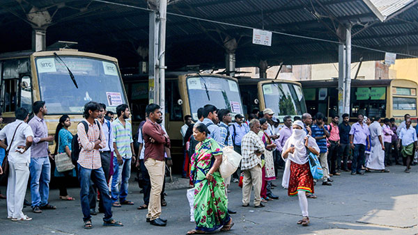 இனி G pay , Phone pe மூலம் பஸ் டிக்கெட் எடுக்கலாம் . . . பணம் கொண்டு செல்ல தேவையில்லை. . .