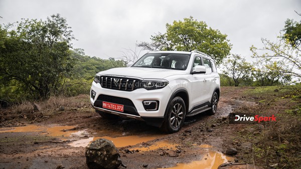 இனி நீங்களும் புதிய மஹிந்திரா ஸ்கார்பியோ என் காரை ஓட்டி பார்க்கலாம்!! டெஸ்ட் ட்ரைவ் ஸ்டார்ட் 4 இனி நீங்களும் புதிய மஹிந்திரா ஸ்கார்பியோ என் காரை ஓட்டி பார்க்கலாம்!! டெஸ்ட் ட்ரைவ் ஸ்டார்ட்