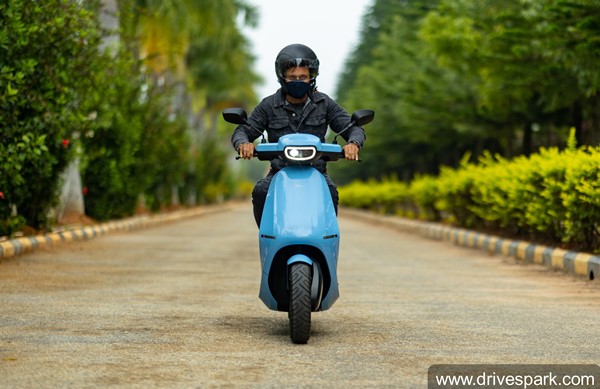 ரூ1 லட்சத்திற்கு ஸ்கூட்டர் . . . முழு சார்ஜில் 500 கி . மீ பயணிக்கும் கார் . . . ஓலாவின் சுதந்திர தின அதிரடி அறிவிப்பு . . .
