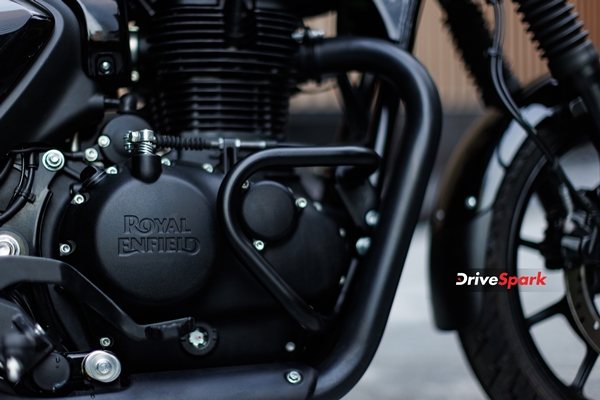 Low-cost Royal Enfield Hunter 350 Bike to Attract Youth - Review